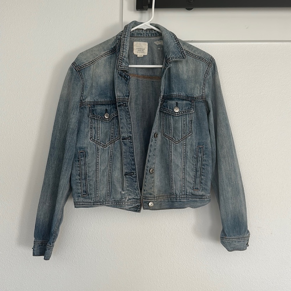 Womens denim American eagle jacket